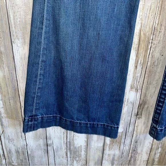 True Religion High Rise Flare - Picture 2 of 7